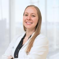 Samantha Sinche Headshot